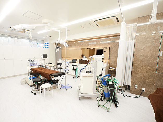 東京先進医療クリニック（東京美容外科 赤坂院）の施術室
